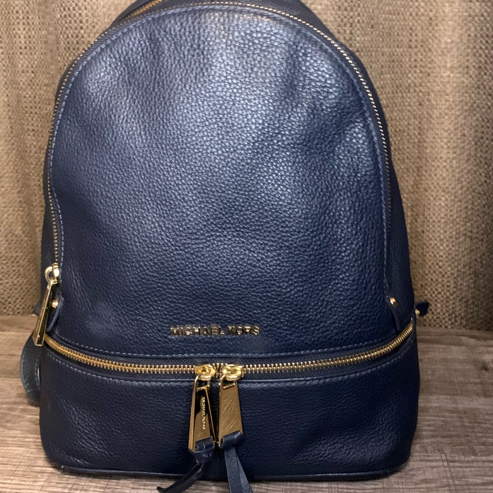 💎Michael Kors Rhea large Backpack 💎
